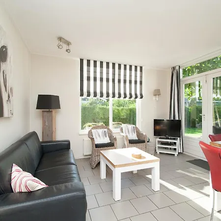 بيت للعطل In South Holland Near The